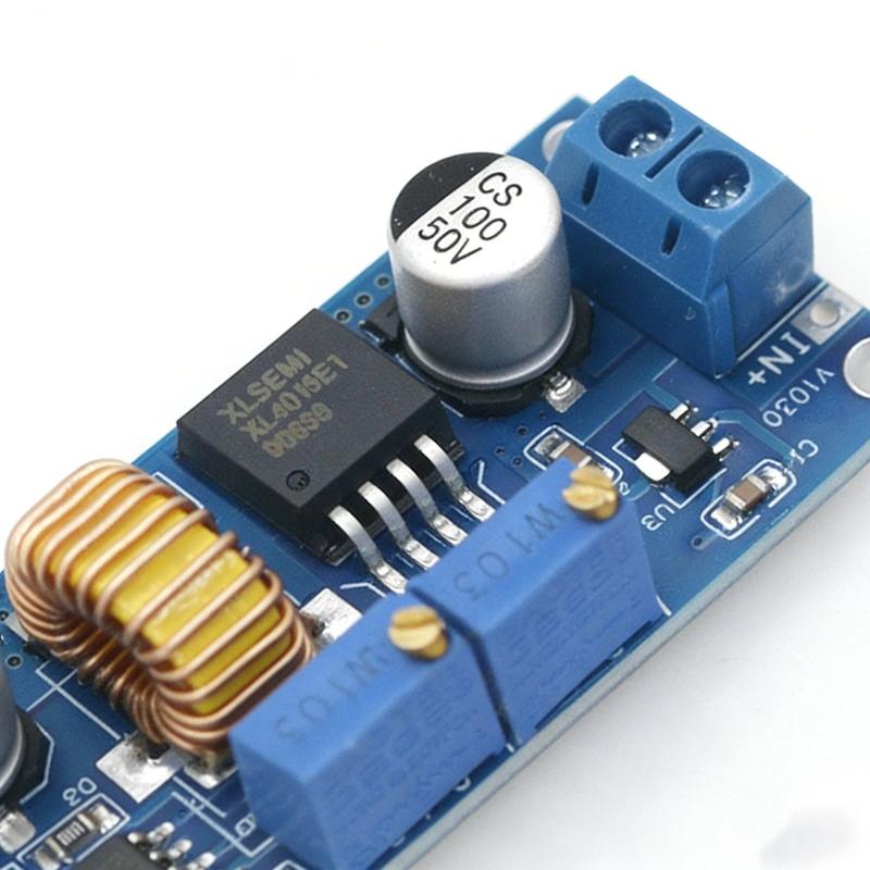1 Stück XL4015 Einstellbares 6-38V auf 1,25-36V Step-Down-Netzteilmodul CC/CV 5A Lithium-Ladegerätplatine