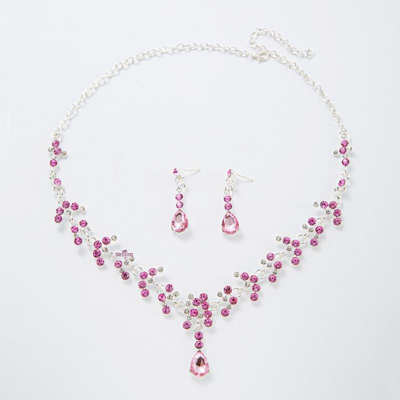 Elegant Bridal Jewelry Set: Crystal Earrings & Necklace for Weddings