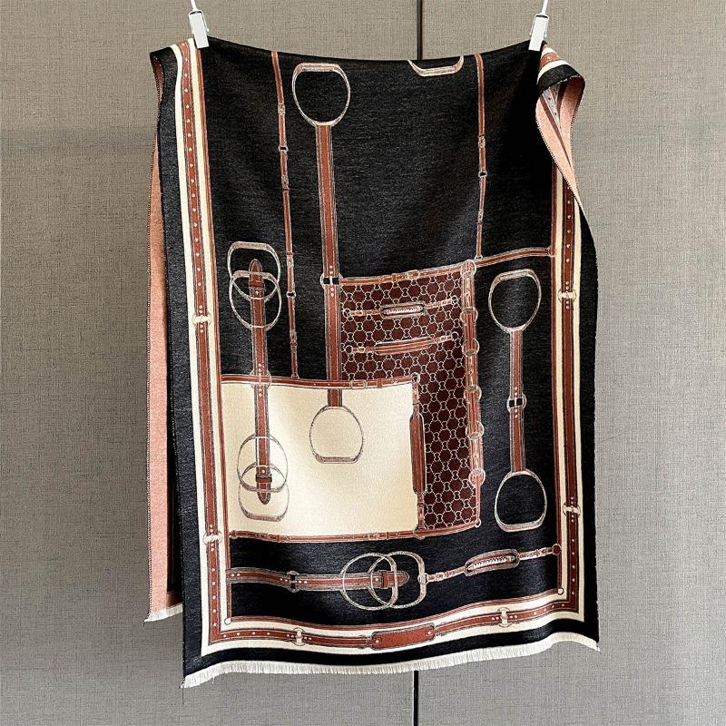 Autumn New Cashmere Tassel Scarf Women's Fashion Age-reducing Jacquard Scarf Warm and Thickened Large Shawl