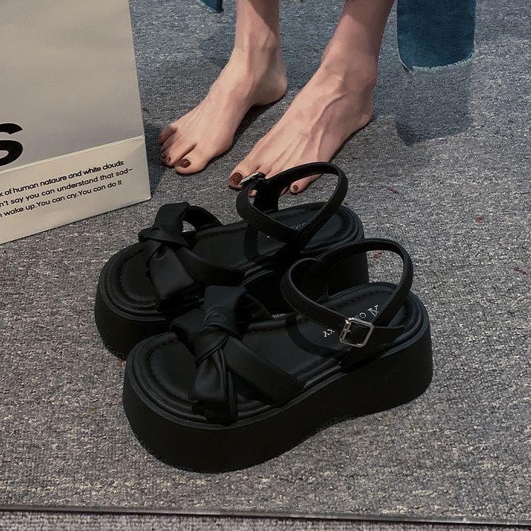 

Літні жіночі босоніжки на платформі 2025 - Ремінець з бантиком, що збільшує зріст 38 чорний