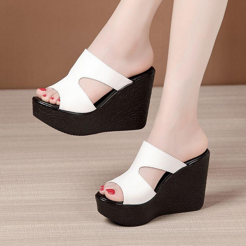 Fashion Super High Women's Cool Slippers Summer New Muffin Thick Bottom Waterproof Table Fashionable Outer Wear Non-slip Slippers