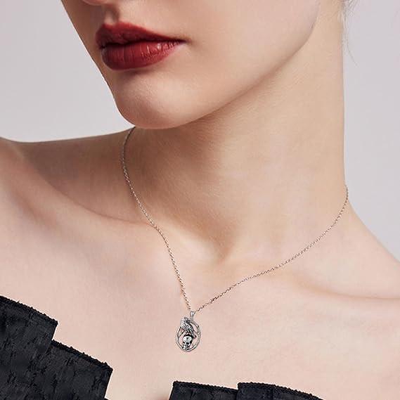 Skull Gothic Necklaces With Vintage Finish And Crow Shape Design For Halloween
