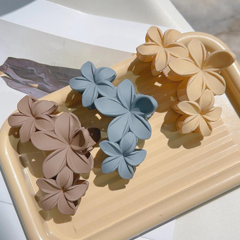 Korean Fashion Gradient 12cm Flower Hair Clip For Women Sweet Hairpins Hair Claws Crab Clamp Barrettes Hawaiian Hair Accessories