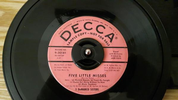 

7inch Record DEMARCO SISTERS - Five Little Misses / I m Thru with 930181 Decca 1957 US Pop Used