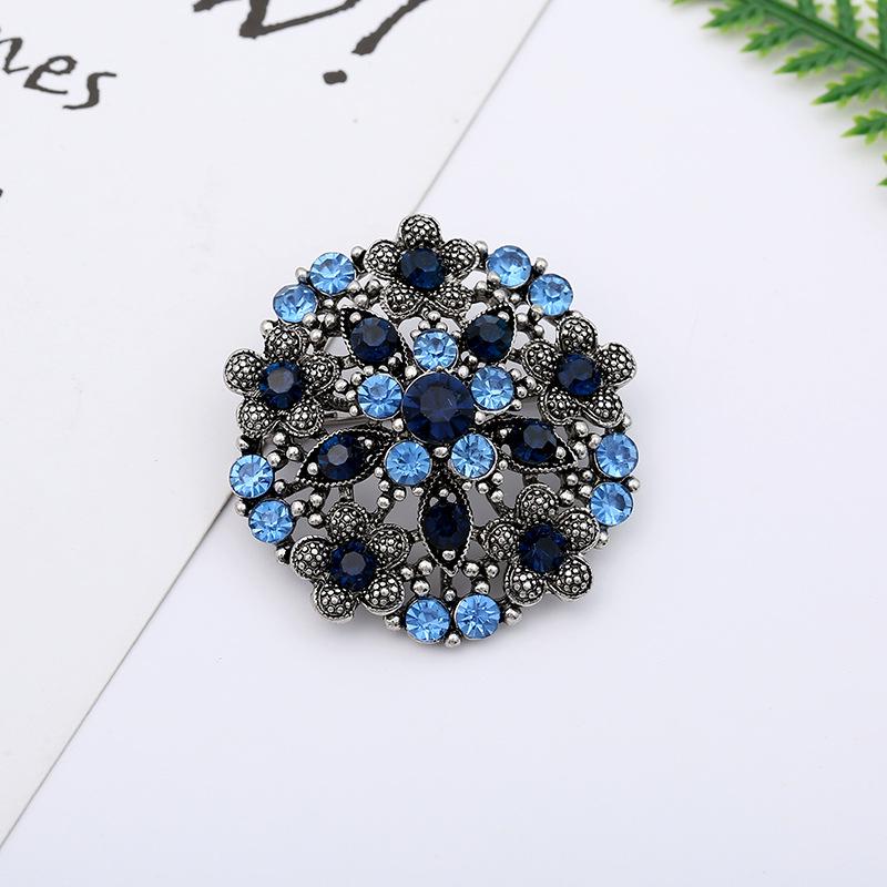 Broche animal incrustée de perles – Bijou de corsage en alliage style dessin animé en forme de goutte d'huile pour femme