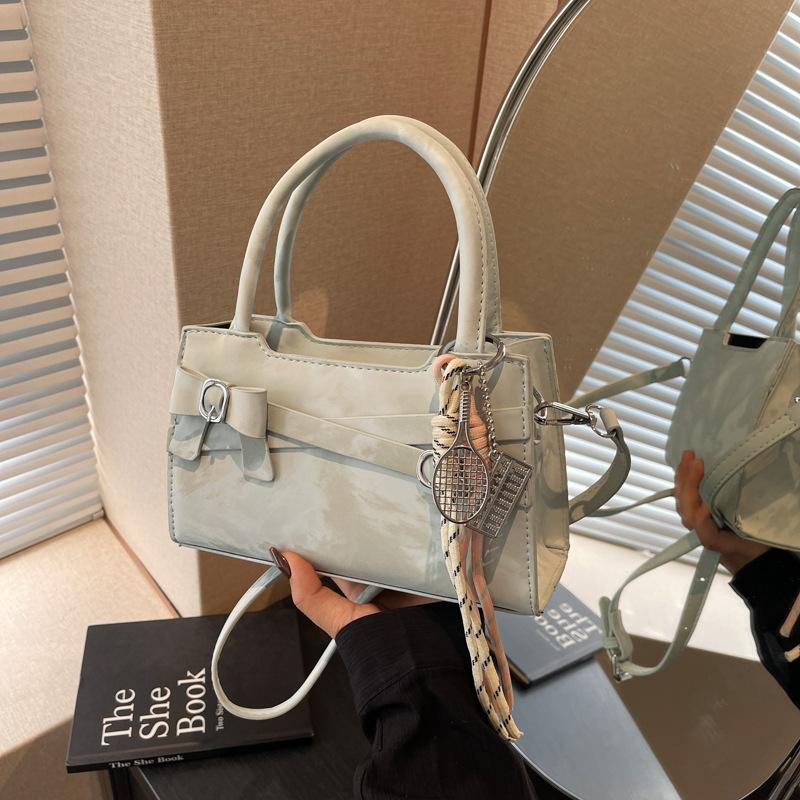 Small bag women's spring and summer new fashion messenger bag high-end portable small square bag