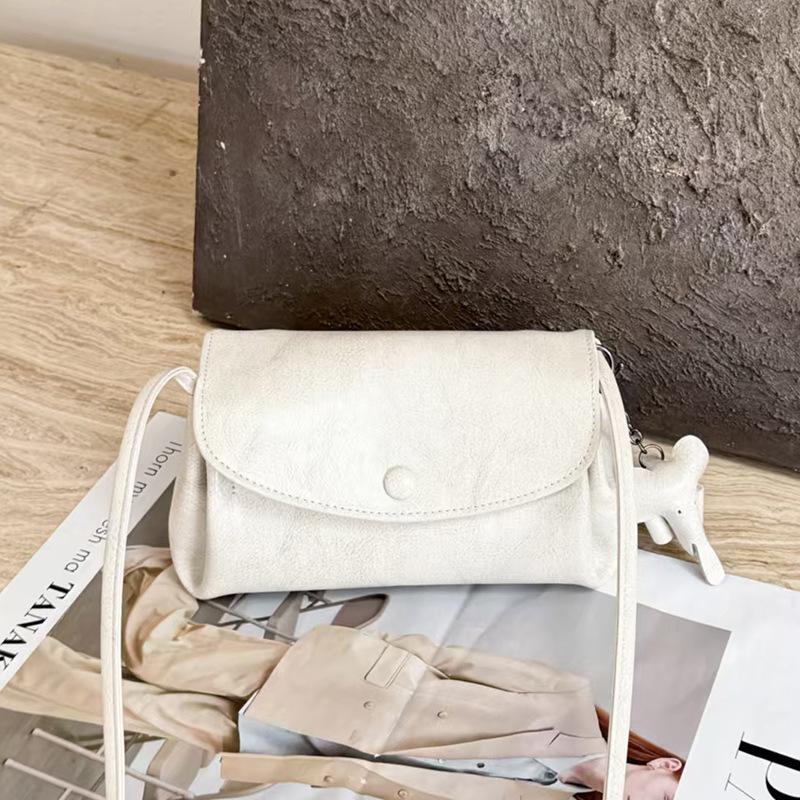 

Oil Wax Cowhide Small Square Bag Retro Niche Cloud Bag 2025 New Genuine Leather Single Shoulder Crossbody Small Bag Phone Bag 22*12*10
