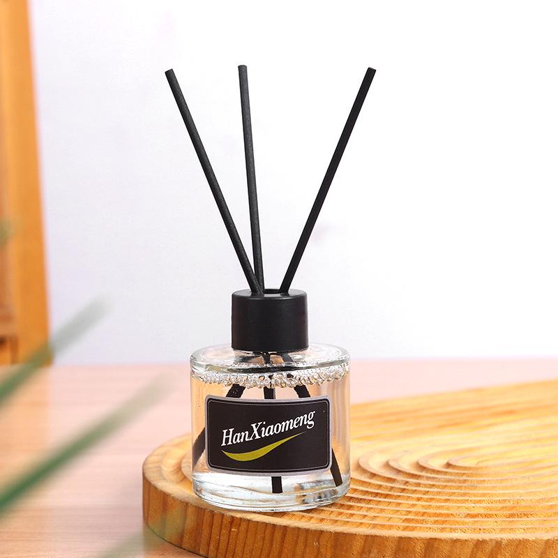 Pineapple Scented Flameless Aromatherapy Ornament for Bedroom and Bathroom Cologne