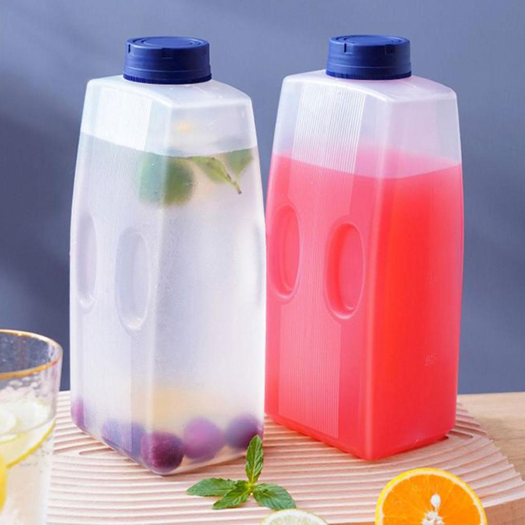 Juice Bottle Refrigerator Juice Container Bottle 2L Fridge Cooling Beverage Dispenser with Lid for Hot Weather Milk Soda Coffee
