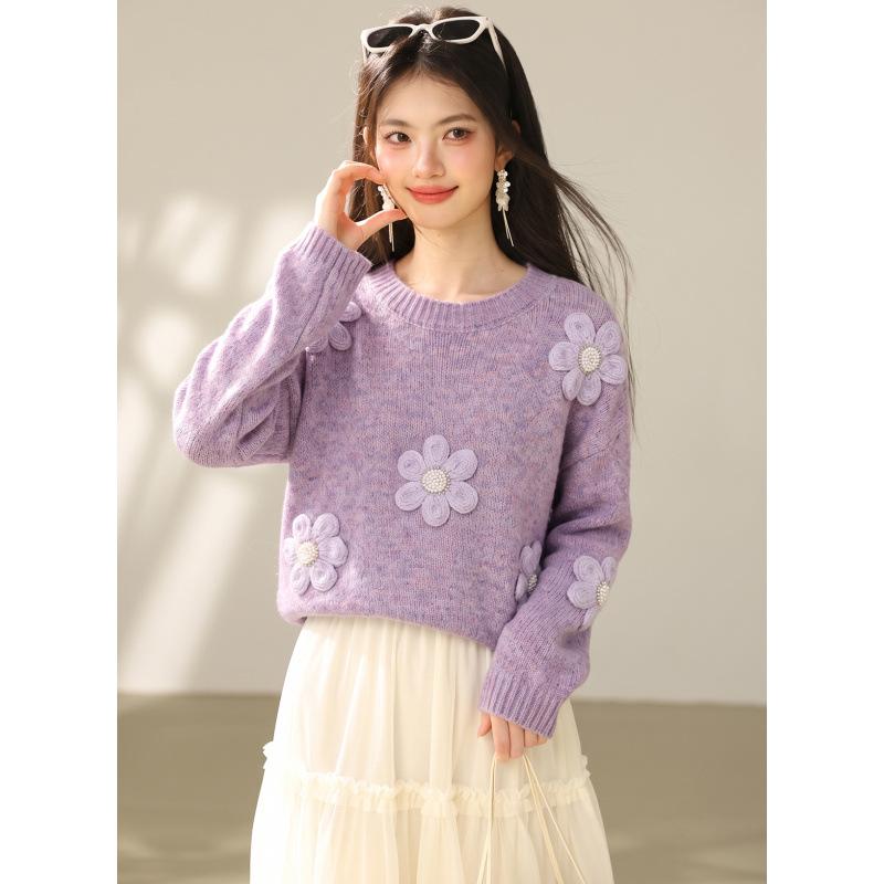Women's 3D Floral Knit Sweater - Autumn/Winter 2026 Collection