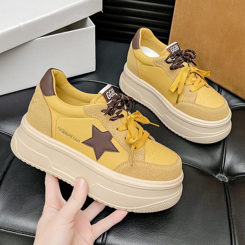 Thick-soled Ugly Cute Pentagram Board Shoes Women's 2025 Spring New Lightweight Heightening Bread Shoes Pair of Shoelaces Muffin Casual