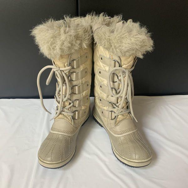 SORELSnow Boots WaterproofWomens 235cmWhiteUSED 14089₽