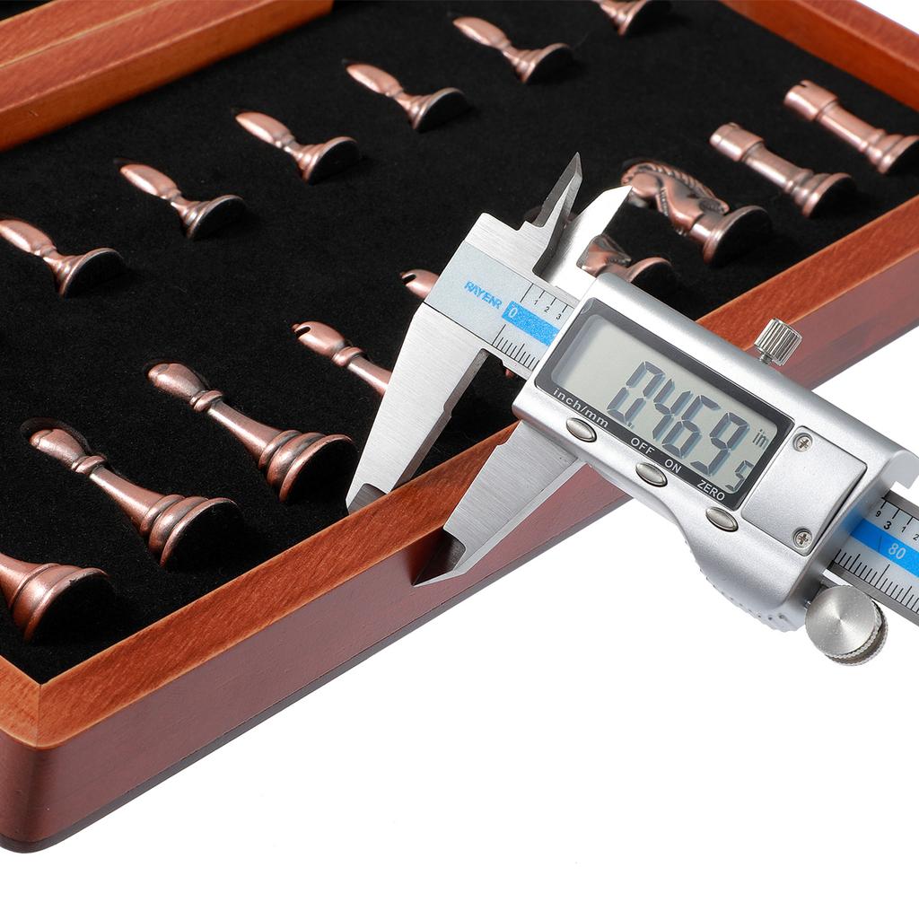 Kovové šachové figurky ze slitiny zinku v antickém bronzu 29 cm / 11,42 palce Vysoce kvalitní skládací desková hra ze solidního dřeva Zábava