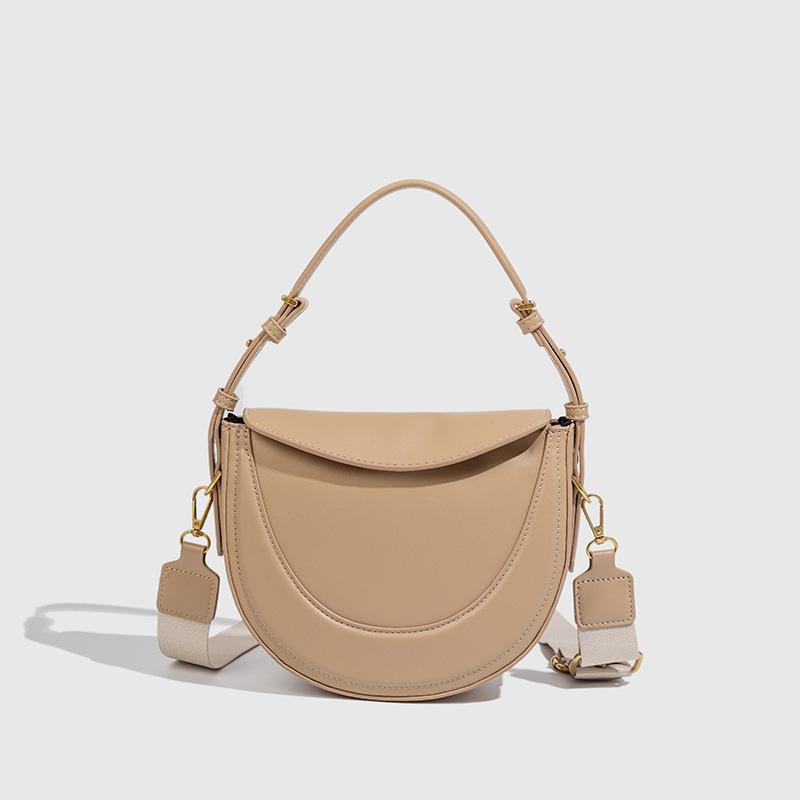 

Half Moon Saddle Bags for Women Handbag Quilted Shoulder Bags Wide Strap Cover Crossbody Bag Luxury Designer Women s Bag Purse