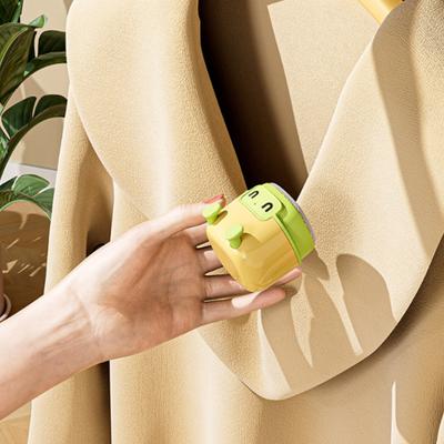 Lint Roller Eco-Friendly Pet Hair Remover Robot Reusable Washable Sticky Roller Design 2-in-1 Portable Brush Drying