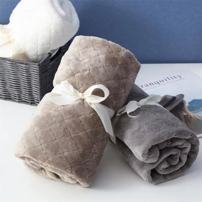 Solid Color Baby Blanket Flannel Boys Girls Nap Small Blanket Spring Summer Autumn Winter Children's Blanket Water Uptake100x150