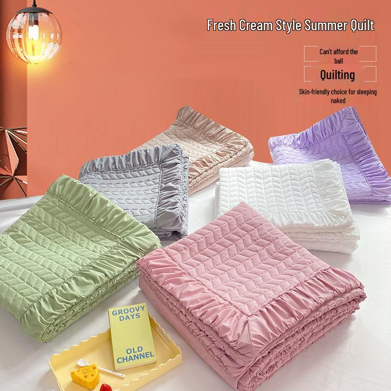 Pleated Cream Style Summer Quilt: Lightweight, Solid Color for Air Conditioning