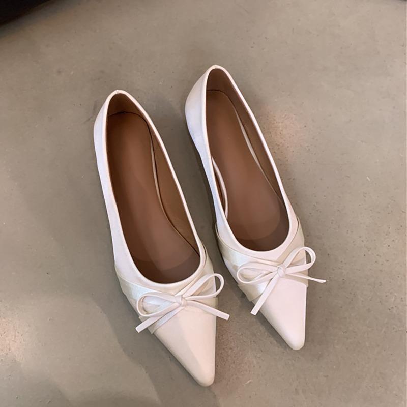 2026 Spring Pointed Toe Women Commute Flats Concise Shallow Slip On Ladies Shoes Soft Sole Butterfly-knot Eelgant Dress Shoes