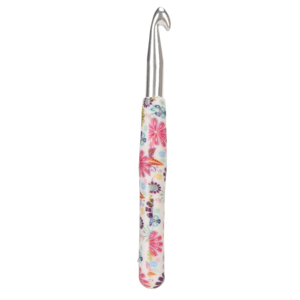 Flower Pattern Crochet Hook Ergonomic Handle Sewing Tools Knitting Needle For Crocheting Yarn
