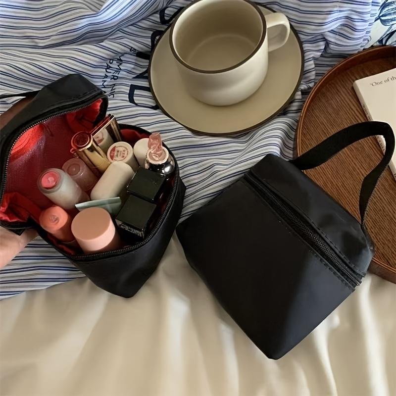 Travel Cosmetic Bag For Women Cute Mini Handbag Organizer Makeup Bags Storage Pouch For Sanitary Napkin Headphones Small Items