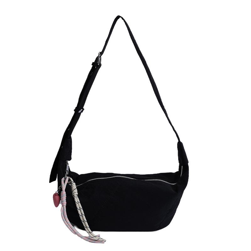 2025 summer new Korean version of casual street personality shoulder bag college students simple fashion dumplings messenger bag bag