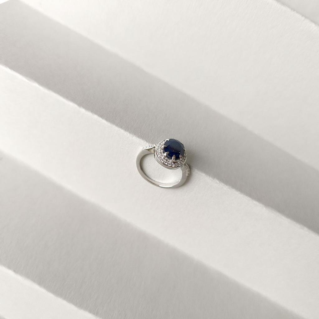 Silver Ring with Natural Sapphire 3.81ct, Cubic Zirconias, Item Weight 3.62 G (2173953)