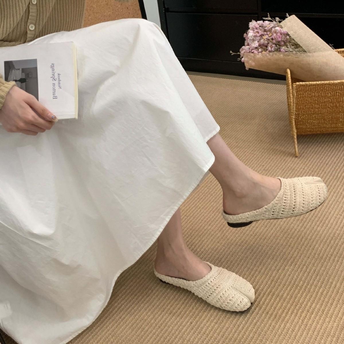 

2025 early autumn new Korean version temperament simple lazy one-pedal soft bottom split toe bag head slippers 40 синий