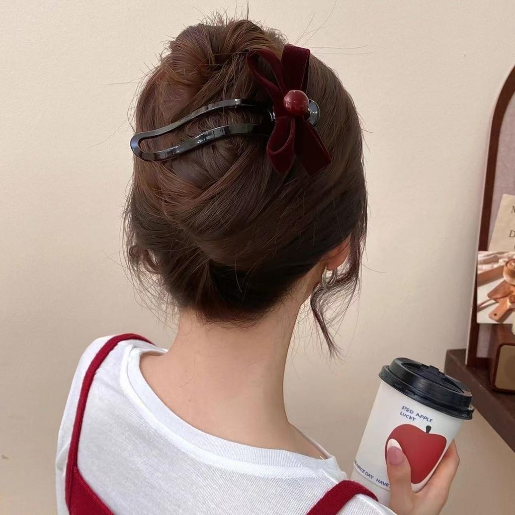 Sweet velvet bow duckbill clip hair clip women's back of the head plate hair clip headpiece 2025 new hair clip!