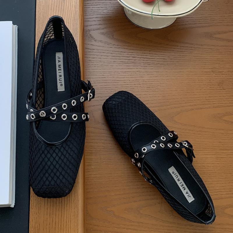 Fashion Breathable Mesh Flat Sandals Women Fashion Cross Tied Buckle Mary Jane Shoes Concise Comfortable Square Toe Brand Designer Shoes