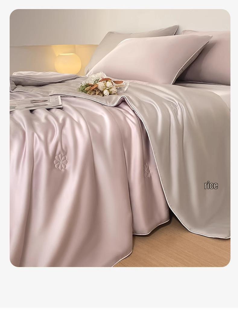 Sommerdecke aus Eisseide: Vierteiliges Set, Dünn & Atmungsaktiv, Einzel-/Doppelbett, Maschinenwaschbar