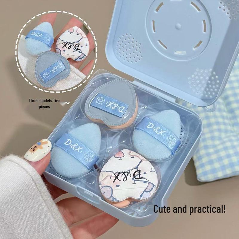 DI&XI Kleines Lamm Meimei Abdeckendes & Aufhellendes Cushion-Puff-Set - Weich, Hautfreundlich, Beflockt, 5-teilig.