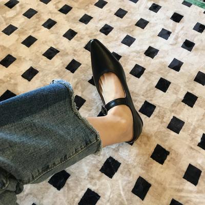 Pointed Toe Word Buckle Shoes Patent Leather Matte Temperament Retro Simple All -Match Spring And Summer Small Leather Shoes Women