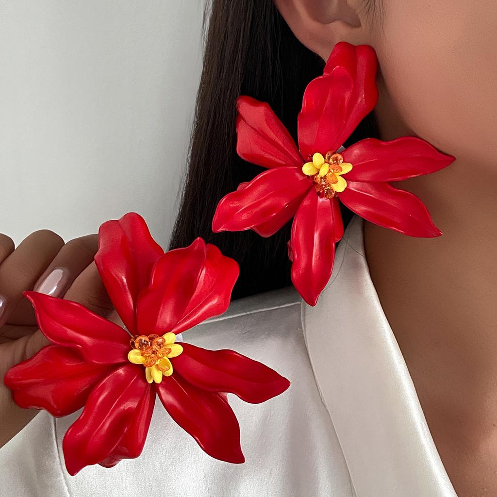 Ingemark Vintage Creative CCB White Big Flower Stud Earrings Women Trendy Geometric Pierced Earring New Year Jewelry Accessories