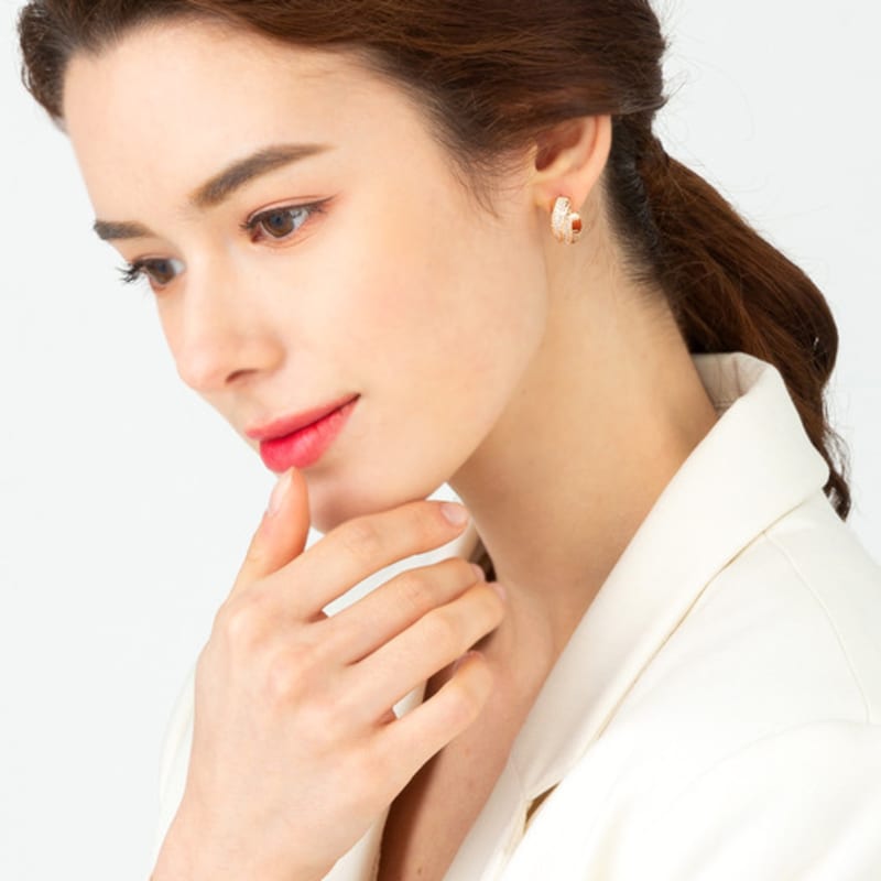 ELLE Jewelry 14K Integral Point One-Touch Earrings (Gold Pin) ELGPEE327