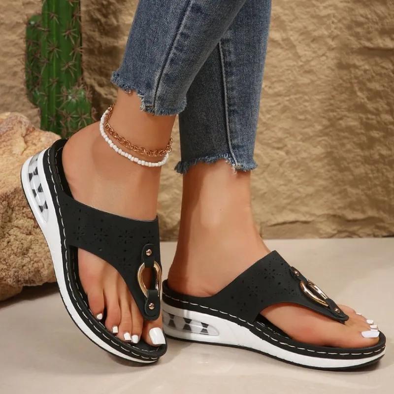 Fashion Women's Shoes 2025 High Quality Summer Women's Slippers Outdoor Open Toe Mid Heel Water Proof Casual Concise Thong Slippers