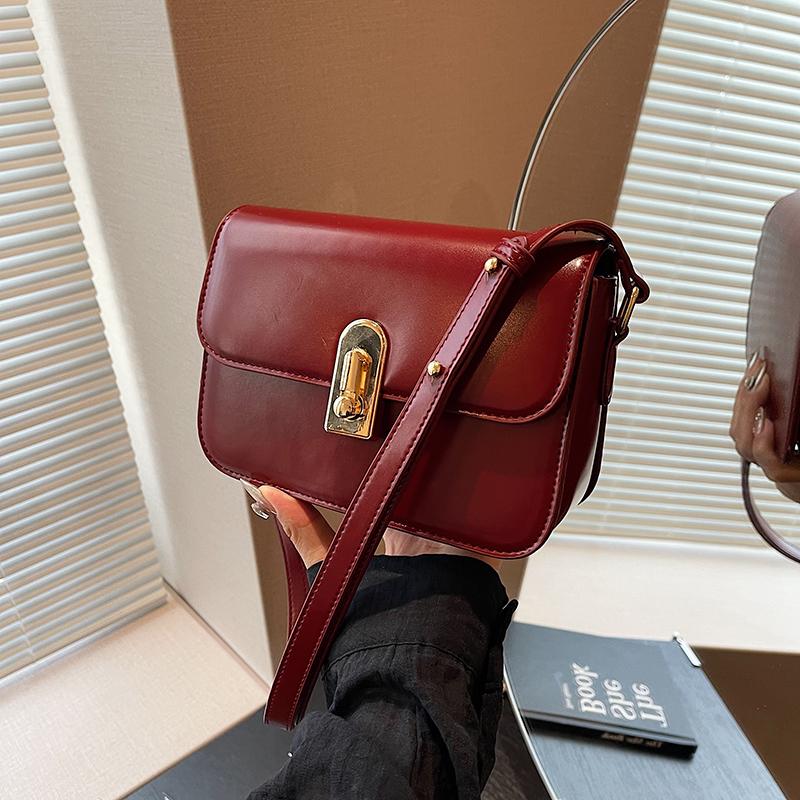 Temperament Red Shoulder Bag for Women Retro Versatile Texture PU Crossbody Bags Korean Popular Small Square Handbags