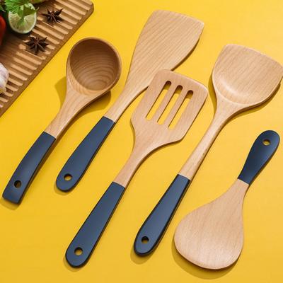 5 pezzi/set utensili da cucina set antiscivolo manico lungo pala di legno cucchiaio spatola per friggere pentole alte set da cinque pezzi resistente alla temperatura