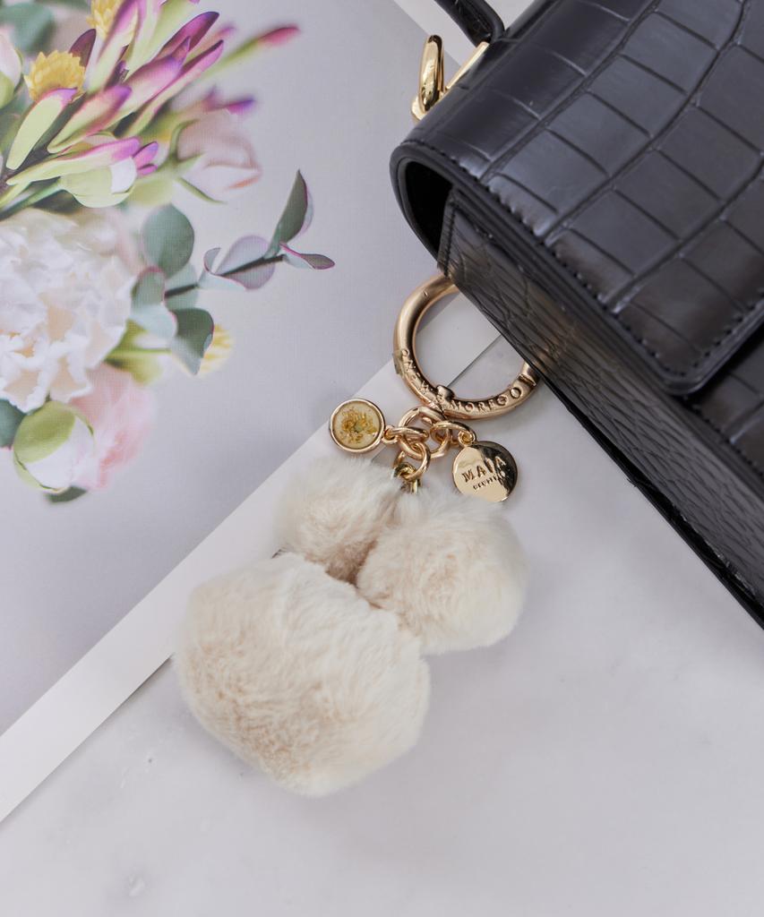 MAIA Fur Keyring B (Flower Pouch Included)