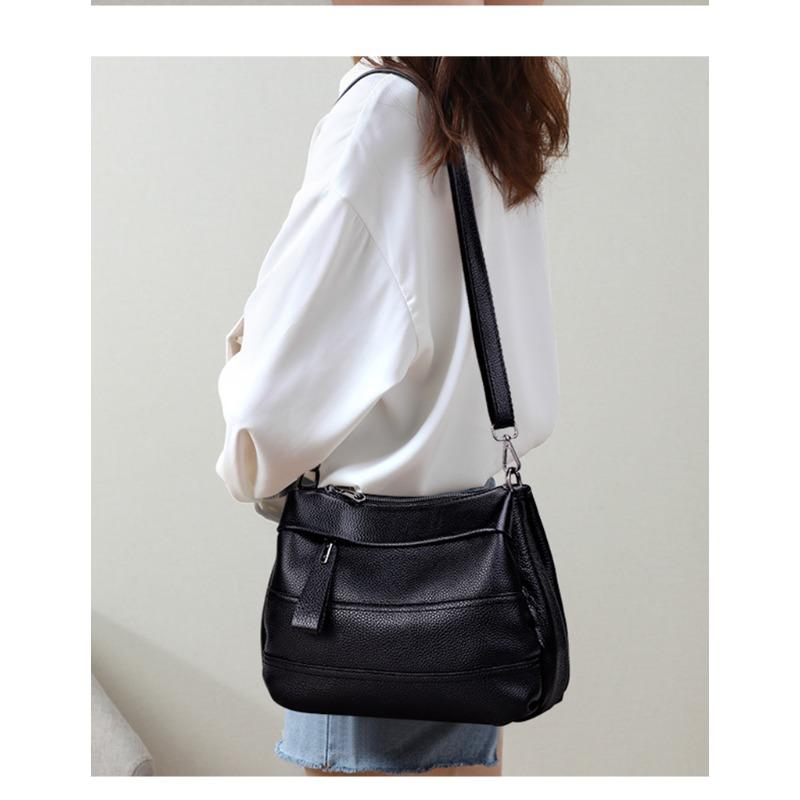 The New Trendy Spring and Summer Trendy   Versatile and High-end Women's Bag with Hand-held Crossbody