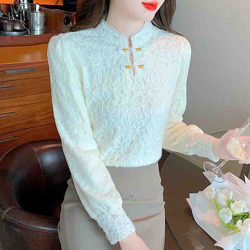 New 2024 Fashion Winter Chinese Style Long Sleeve Stand Collar Apricot Velvet Lace Blouse Shirt Women Tops Blouses Shirts J806