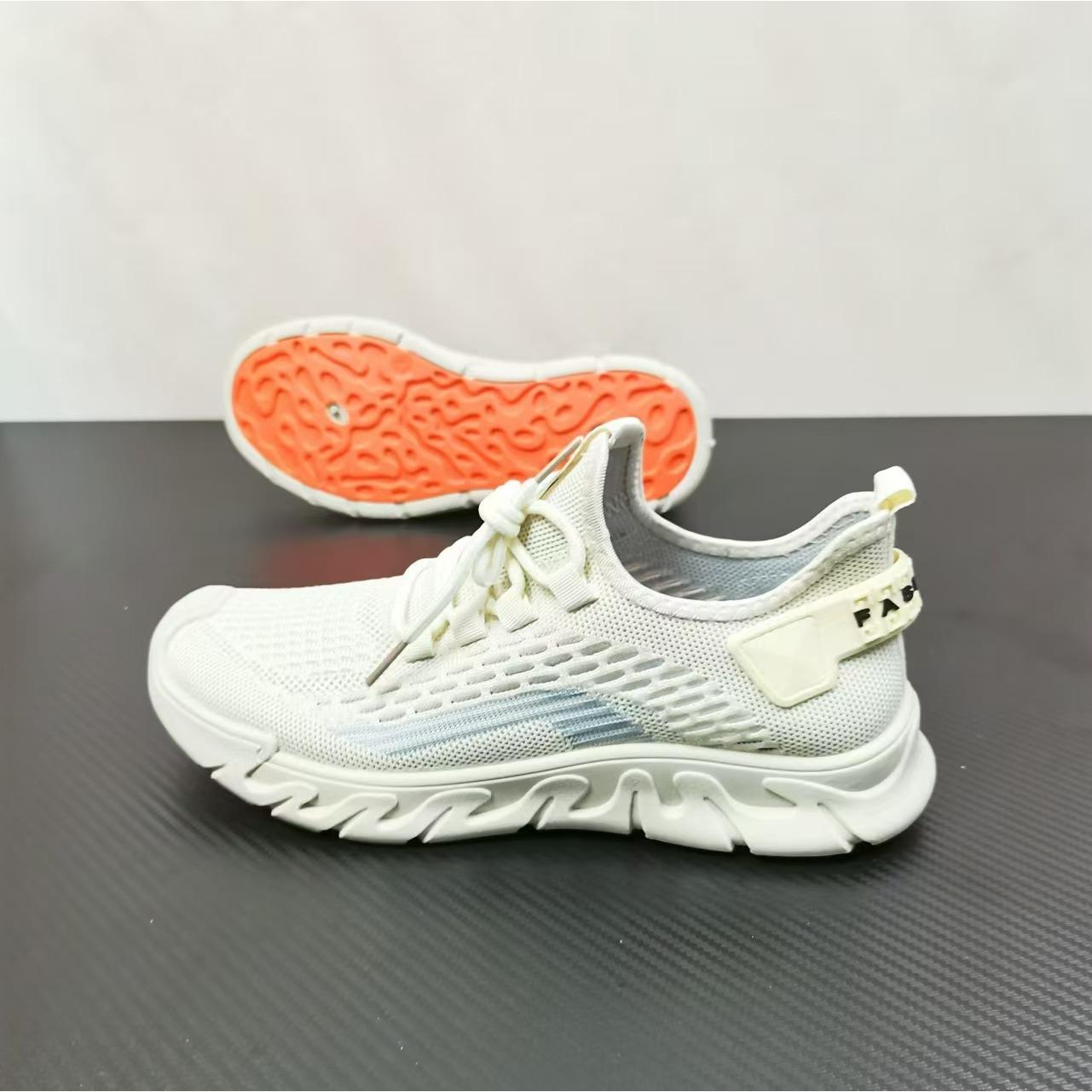 

Новые летние спортивные легкие мужские кроссовки Flying Woven Thin Breathable Men s Running Mesh Shoes Casual Shoes 44