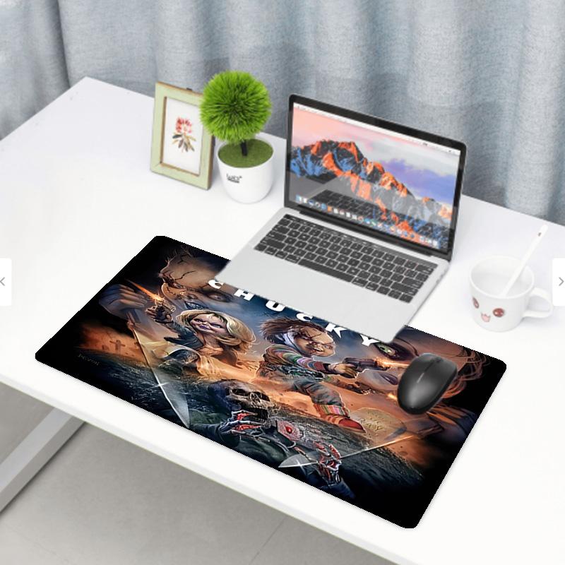 Bride of Chucky Print Mouse Pad, Anti‑Slip Desktop keyboard Mat, for PC Laptop Gaming Working Daily Use, Cool Festival Surprise Gift