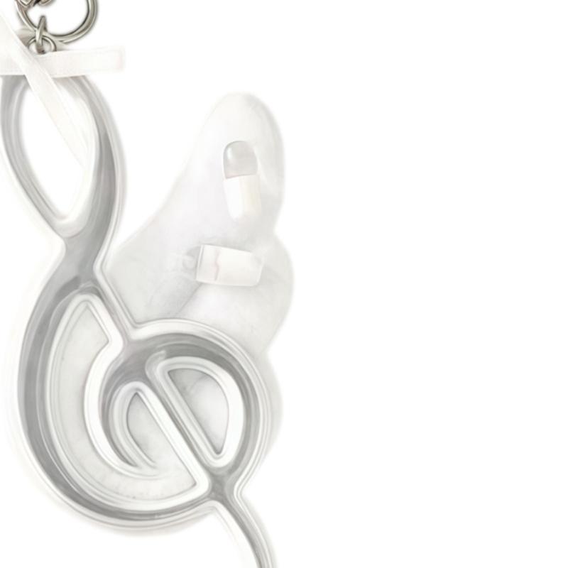 Treble Clef Keychain Charm with Heart-Shaped Lobster Clasp and Split Ring, White Y2K-Inspired Accessory with Small Wing Detail for Keys and Bags