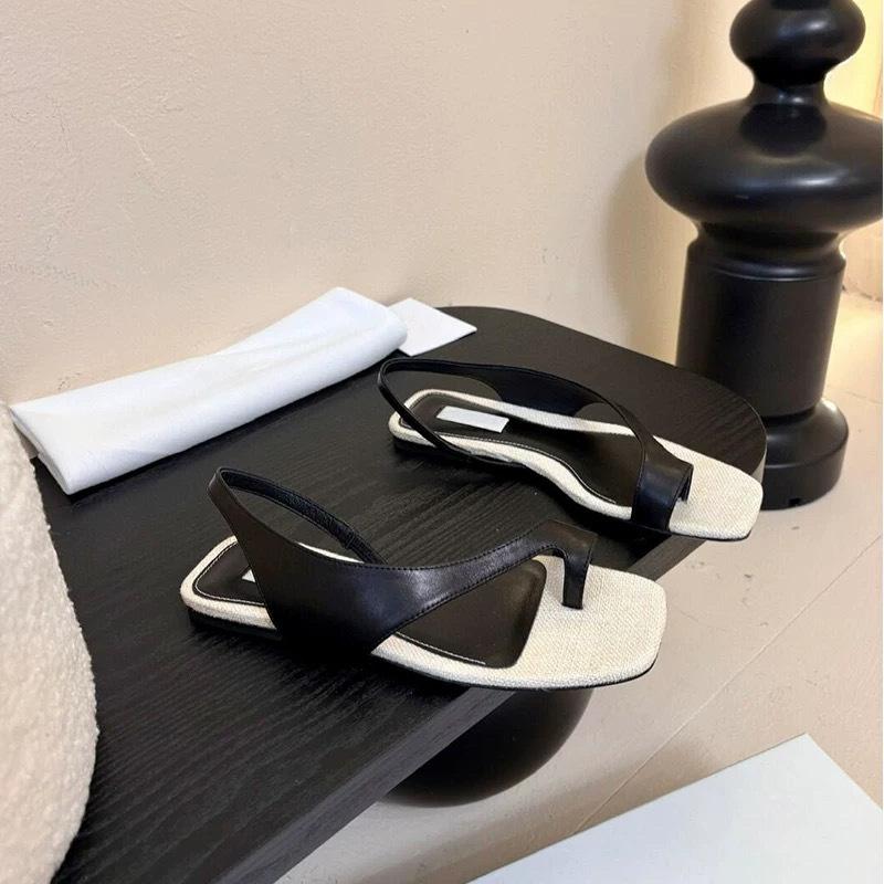 Sheepskin Version~ Korean Square Head Cover Toe Flat Bottom Roman Sandals Women's 2025 Summer New Beach Versatile Cool Slippers