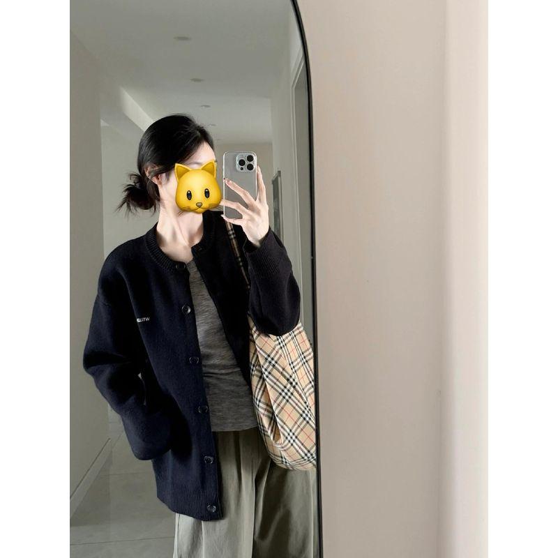 

Черный вязаный кардиган женский весна и осень свободный и ленивый стиль повседневный самый легкий для сочетания нарядная верхняя одежда свитер пальто топ зима