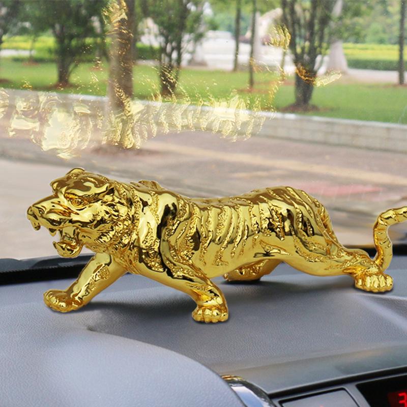 Large Domineering Men's Off-Road Vehicle Tiger Car Ornament & Perfume Diffuser