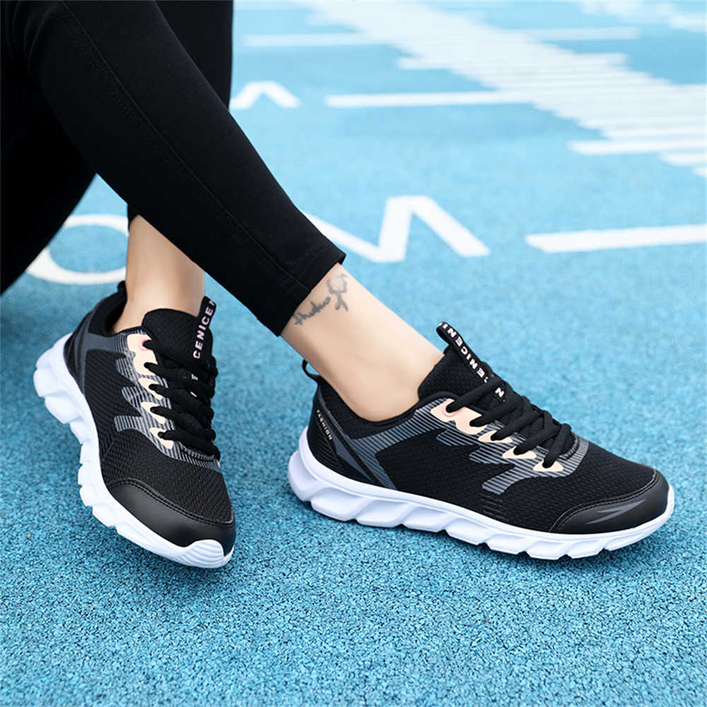 35-36 Lace Up Skateboarding Shoes For Women Loafers White Ladies Sneakers Outdoor Boots Ladies Sports 2025 Luxe Luxary 2025