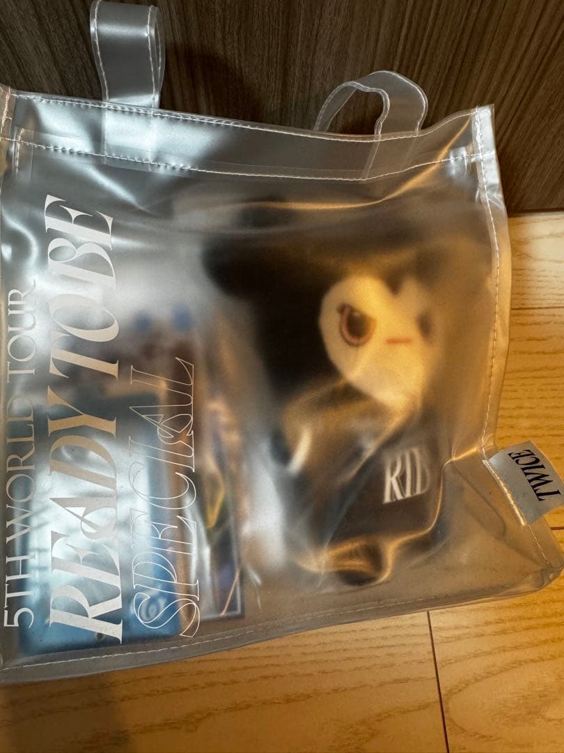 [USED] TWICE READY TO BE Special Upgrade Goods