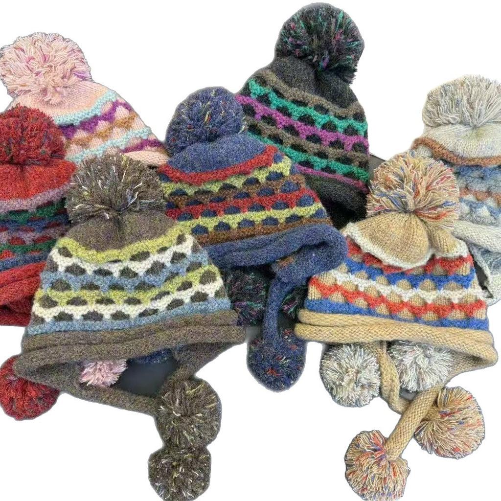 Cute Wool Mixed-color Knitted Hat Women's Autumn and Winter Twist Straps, Ear Protectors, Small Face, Thickened Warm Pullover Hat, Hairball