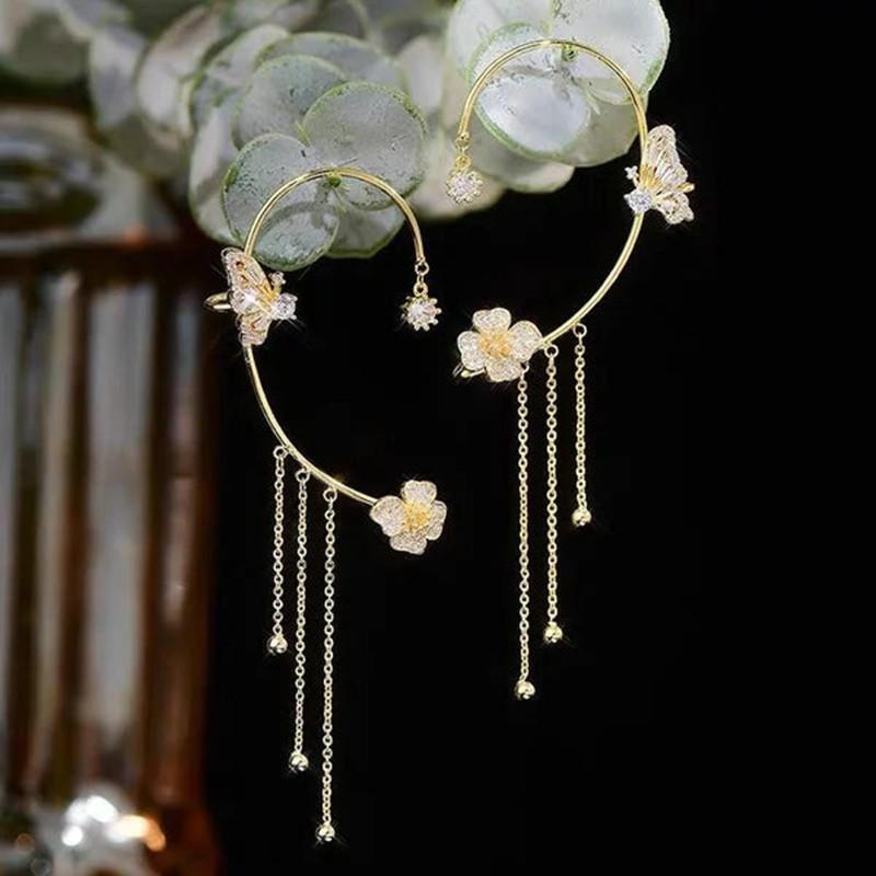 Golden Butterfly Ear Clips with Pendant Diamond Jewelry Gift Wedding Earrings Elegant Handcarved Design Ear Clips Without Piercing